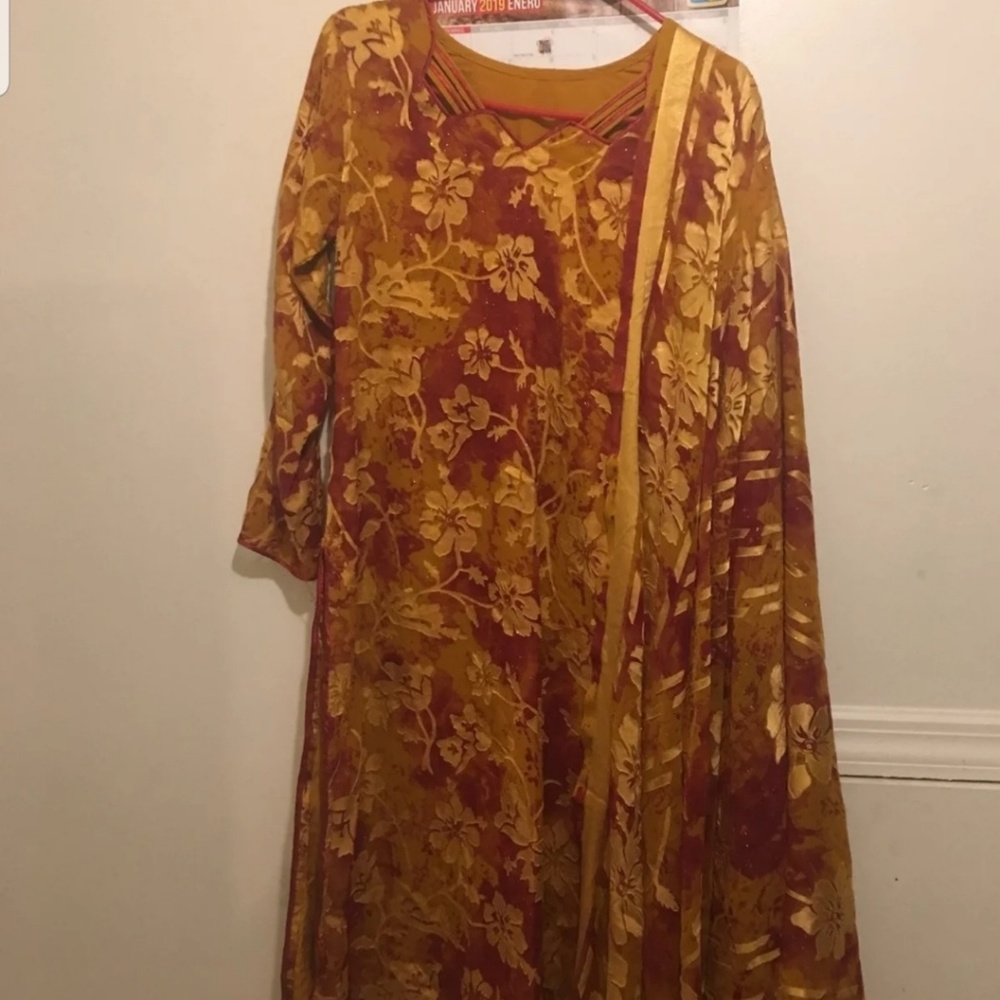 Pakistani Indian salwar kameez - Picture 1 of 5